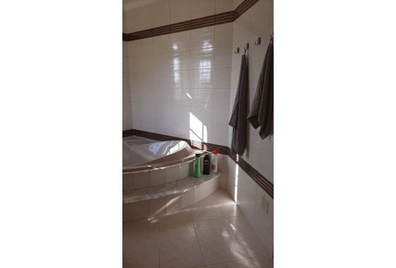 Nouvelle construction - Vrijstaande Villa -
La Manga del Mar Menor