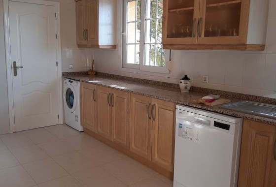 Nouvelle construction - Vrijstaande Villa -
La Manga del Mar Menor