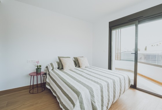 Nouvelle construction - Appartement -
Redován