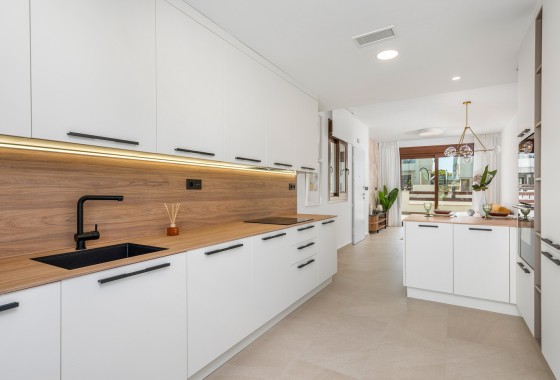 Nowa konstrukcja -  -
Torrevieja