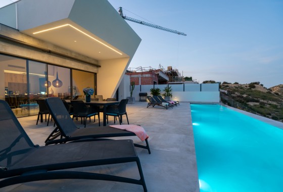 Nowa konstrukcja - Willa wolnostojąca -
Rojales