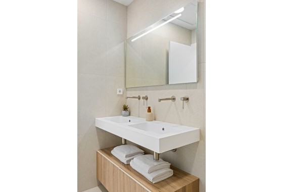 Nouvelle construction - Vrijstaande Villa -
Los Alcazares