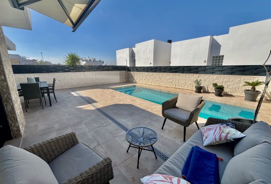 NIEUWBOUW - Vrijstaande Villa -
Benijofar