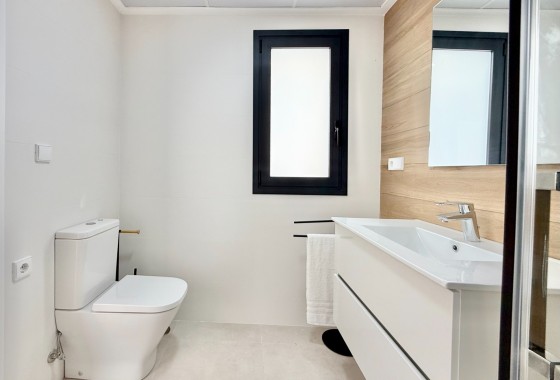 Nouvelle construction -  -
Cox