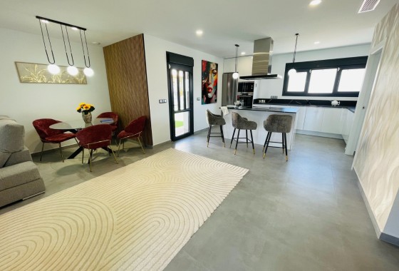 NIEUWBOUW - Vrijstaande Villa -
Torrevieja