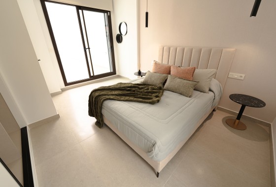 Nowa konstrukcja - Dom miejski -
Heredades