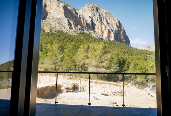 Nowa konstrukcja - Willa w zabudowie bliźniaczej -
Polop