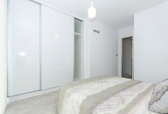 NIEUWBOUW - Stadswoning -
Torrevieja