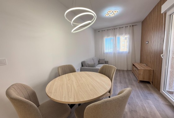 Herverkoop - Apartement Flat -
Torrevieja - Center