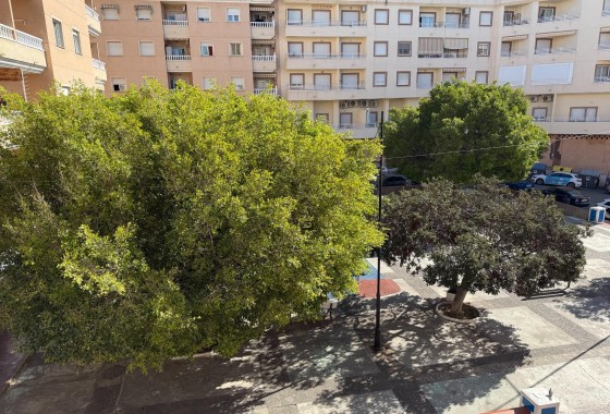 Herverkoop - Apartement Flat -
Torrevieja - Center