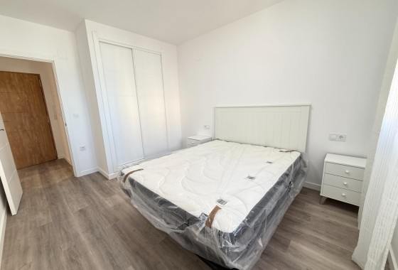 Herverkoop - Apartement Flat -
Torrevieja - Center