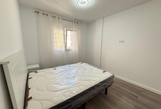 Herverkoop - Apartement Flat -
Torrevieja - Center