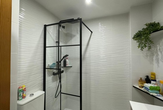 Herverkoop - Apartement Flat -
Torrevieja - Centro