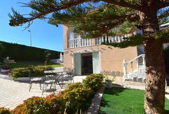 Herverkoop - Halfvrijstaande villa -
Orihuela Costa - Los Balcones