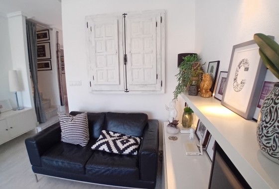 Herverkoop - Stadswoning -
Algorfa - La Finca Golf