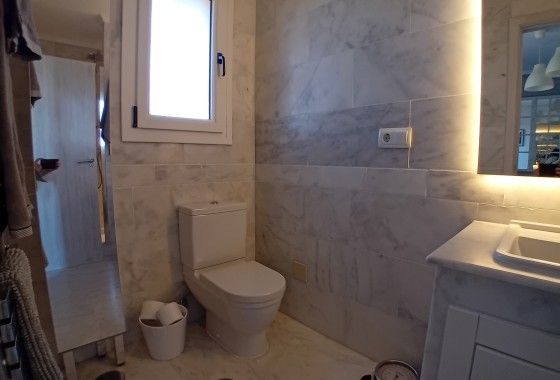 Herverkoop - Stadswoning -
Algorfa - La Finca Golf