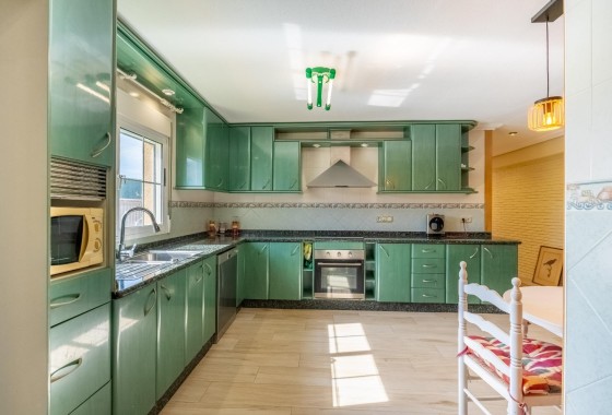 Herverkoop - Vrijstaande Villa -
Torrevieja - El chaparral