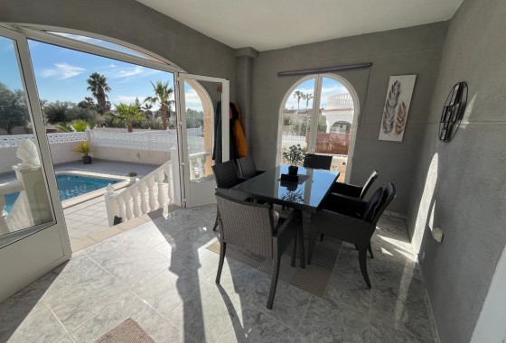 Herverkoop - Vrijstaande Villa -
Benijofar - Monte Azul