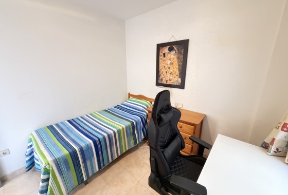 Herverkoop - Appartement / Flat -
La Zenia