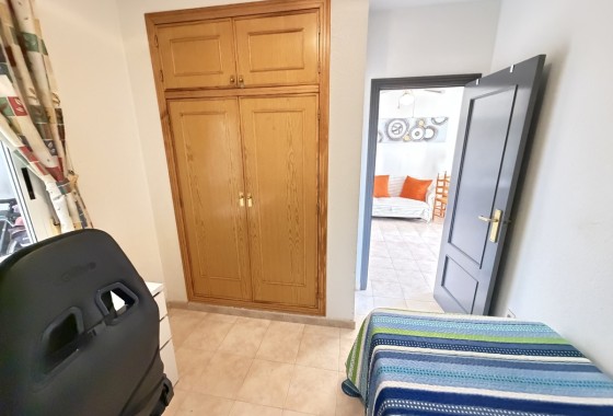 Herverkoop - Appartement / Flat -
La Zenia