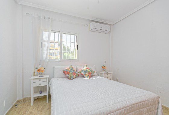 Herverkoop - Halfvrijstaande villa -
Mil Palmeras - Riomar