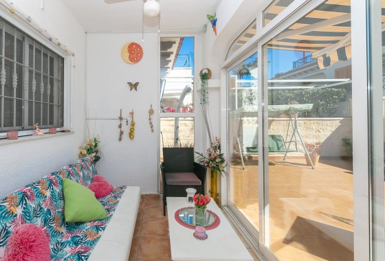 Herverkoop - Halfvrijstaande villa -
Mil Palmeras - Riomar