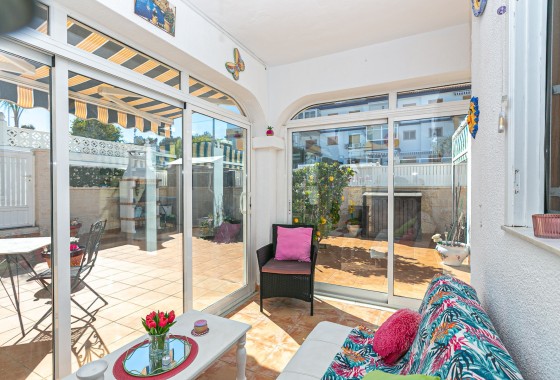 Herverkoop - Halfvrijstaande villa -
Mil Palmeras - Riomar