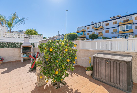 Herverkoop - Halfvrijstaande villa -
Mil Palmeras - Riomar