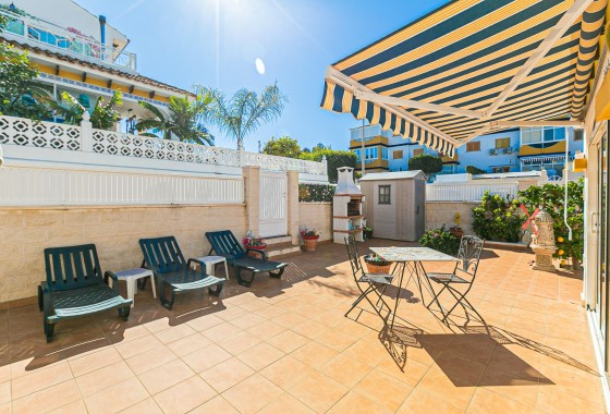 Herverkoop - Halfvrijstaande villa -
Mil Palmeras - Riomar