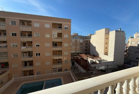 Herverkoop - Appartement / Flat -
Torrevieja