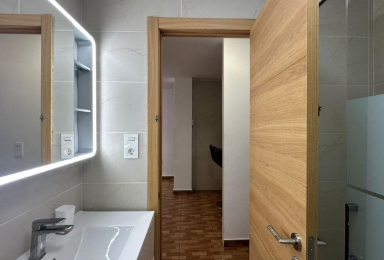 Herverkoop - Appartement / Flat -
Torrevieja - La Mata pueblo