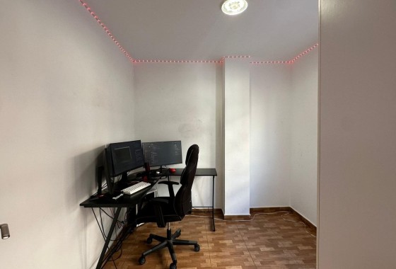 Herverkoop - Appartement / Flat -
Torrevieja - La Mata pueblo