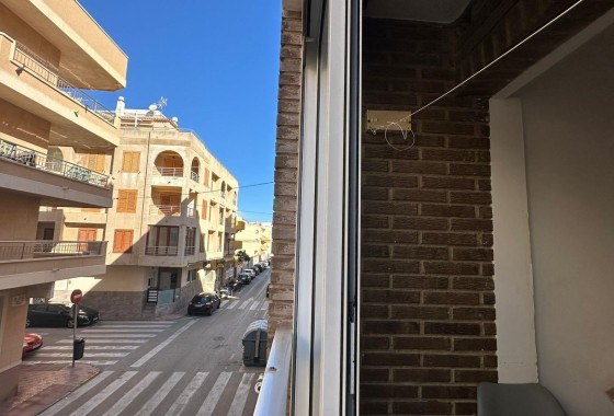 Herverkoop - Appartement / Flat -
Torrevieja - La Mata pueblo