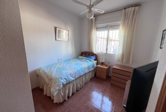 Herverkoop - Stadswoning -
Orihuela - Entre Naranjos - Vistabella