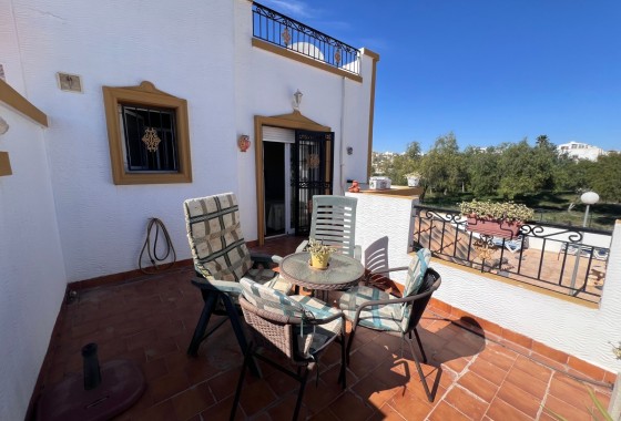 Herverkoop - Stadswoning -
Orihuela - Entre Naranjos - Vistabella