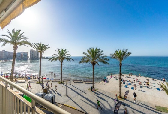 Revente - Appartement -
Torrevieja - Playa del Cura