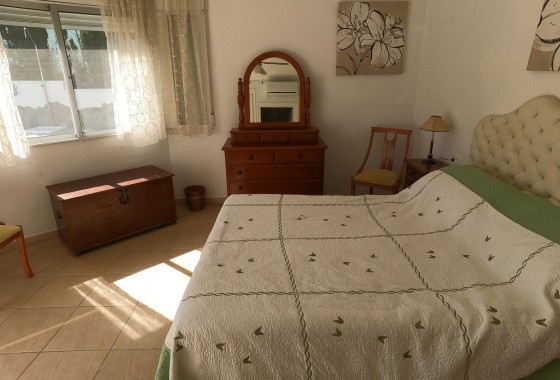 Revente - Villa Individuelle -
Algorfa