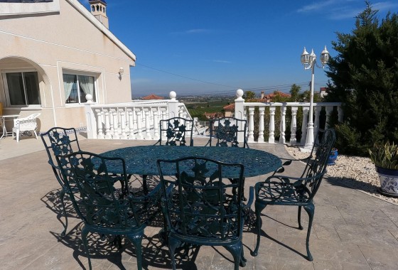Revente - Villa Individuelle -
Algorfa