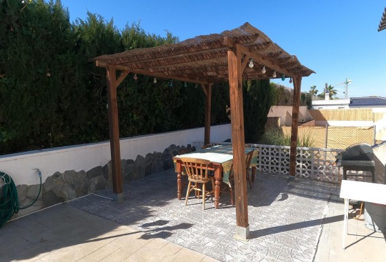 Revente - Villa Individuelle -
Algorfa