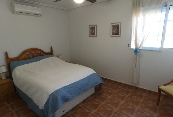 Revente - Villa Individuelle -
Algorfa