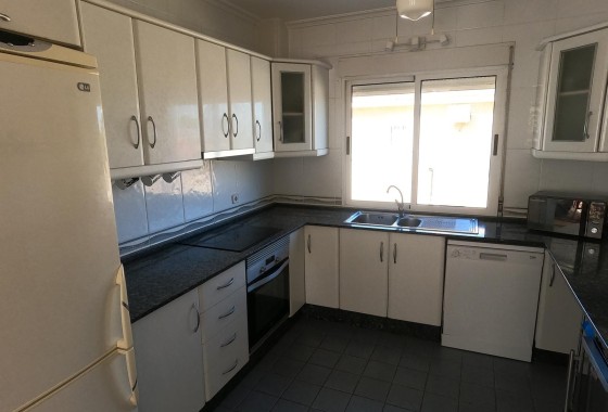 Revente - Villa Individuelle -
Algorfa