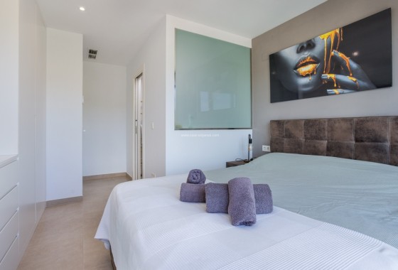 Sprzedaż - Willa wolnostojąca -
Benijofar