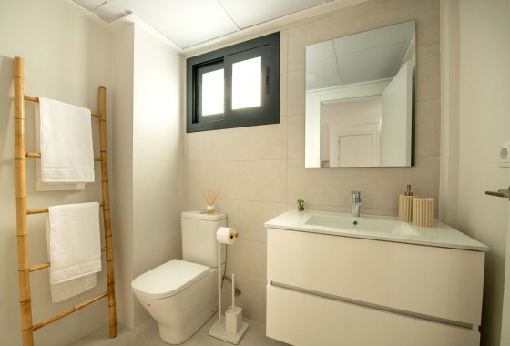 Nouvelle construction - Halfvrijstaande villa -
Cox