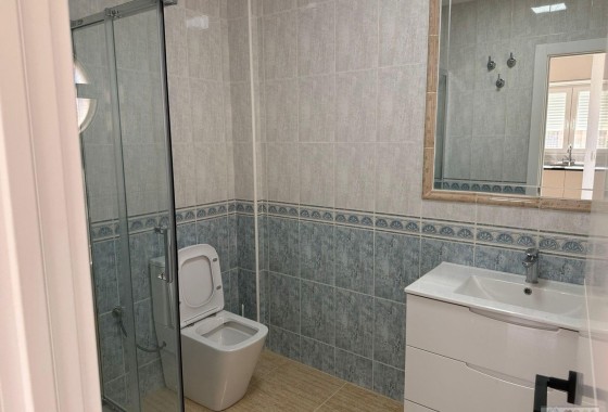 Herverkoop - Villa -
Torrevieja - VILLAMARTIN