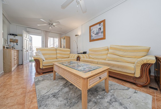 Herverkoop - Halfvrijstaande villa -
Cabo Roig - La Regia