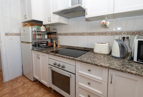 Herverkoop - Halfvrijstaande villa -
Cabo Roig - La Regia