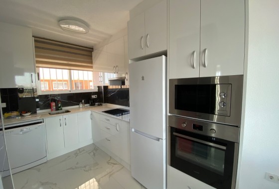 Herverkoop - Apartement Flat -
Torrevieja - Punta Prima