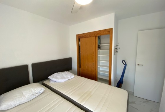 Herverkoop - Apartement Flat -
Torrevieja - Punta Prima