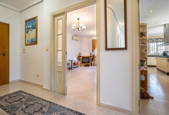 Herverkoop - Vrijstaande Villa -
Bigastro - Villas Andrea