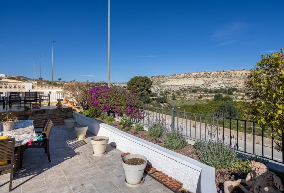 Herverkoop - Vrijstaande Villa -
Bigastro - Villas Andrea